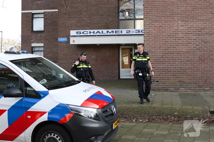 Dader gevlucht na steekincident