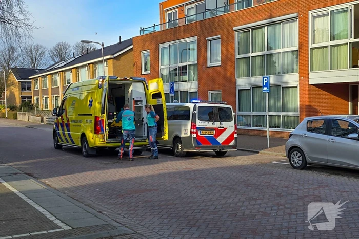 Oude man gevallen in woning, traumahelikopter ingezet