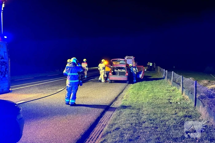 Brand in auto snel geblust
