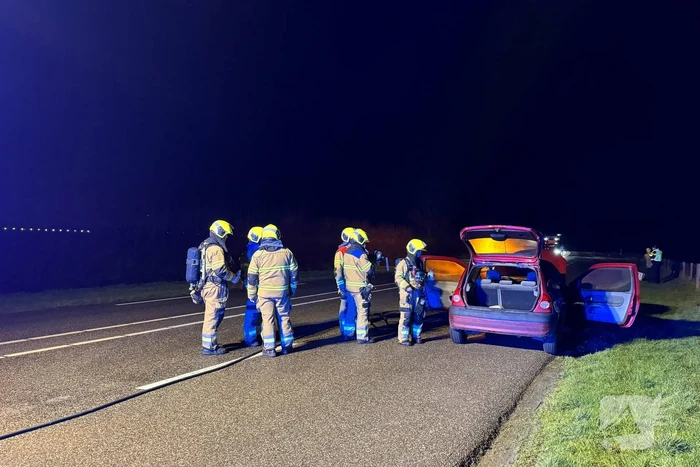 Brand in auto snel geblust