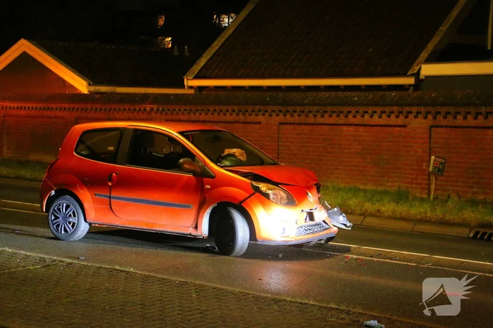 Forse schade bij aanrijding tussen twee voertuigen
