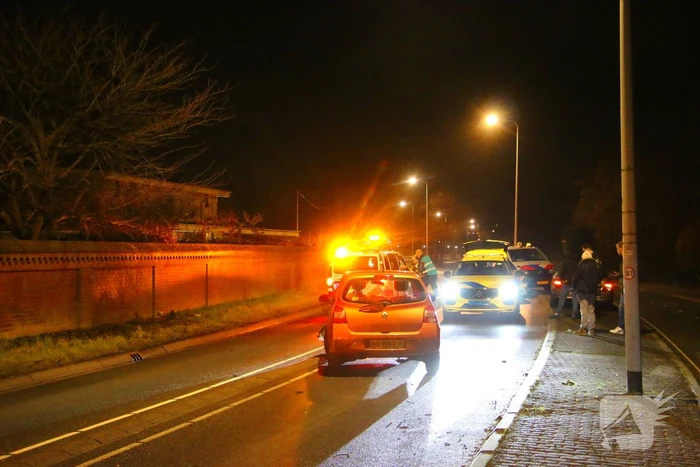 Forse schade bij aanrijding tussen twee voertuigen