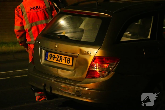 Forse schade bij aanrijding tussen twee voertuigen