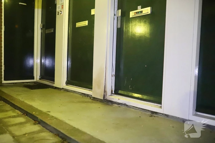 Explosie bij woning zorgt voor schade