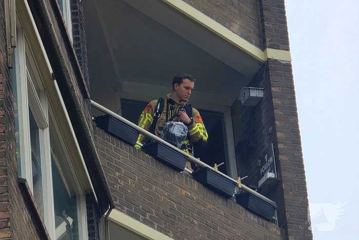 Brandweer in actie na alarm in flat