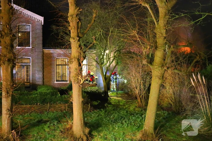 Barbecue oorzaak van brand in zelfgemaakte overkapping