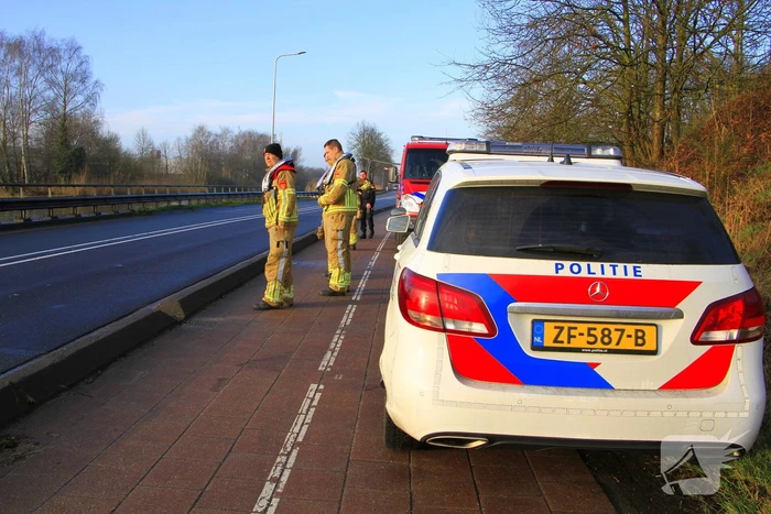 Fiets aangetroffen op spoorbrug, grote zoektocht in water