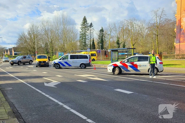 Ongeval tussen pakketbezorger en voetganger