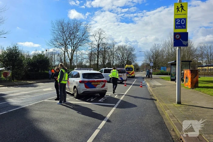 Ongeval tussen pakketbezorger en voetganger