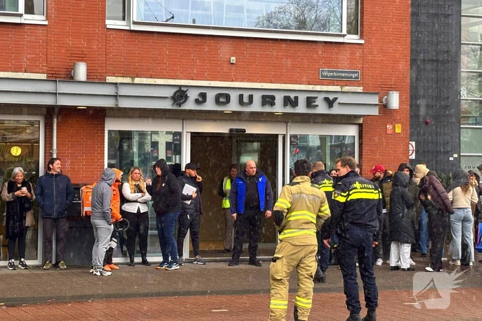 Mogelijke gaslucht doet kantoor ontruimen