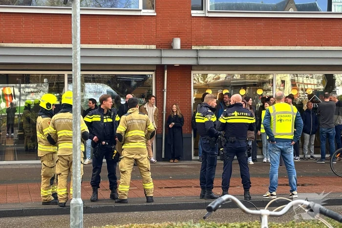 Mogelijke gaslucht doet kantoor ontruimen
