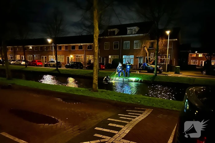 Duikers ingezet voor oplichting
