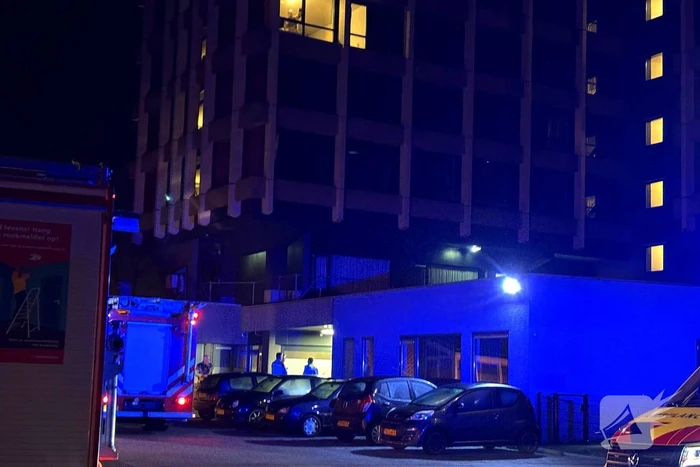 Hulpdiensten ingezet voor brand in flatwoning