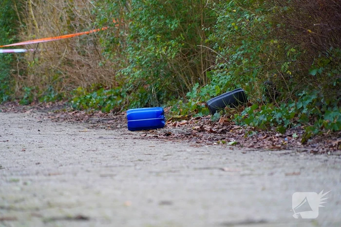 Vondst van gevaarlijke jerrycans zorgt voor afzetting
