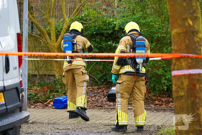 Vondst van gevaarlijke jerrycans zorgt voor afzetting