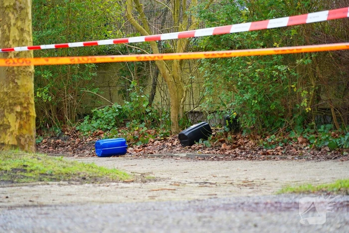 Vondst van gevaarlijke jerrycans zorgt voor afzetting