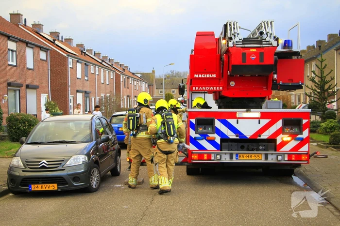 Schoorsteenbrand snel onder controle