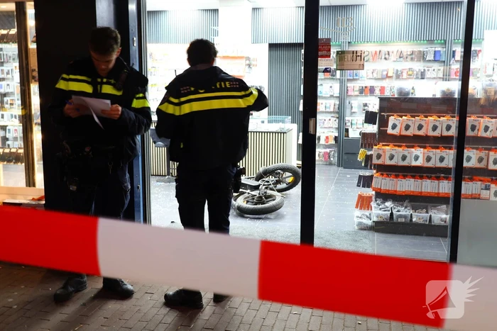 Onderzoek naar gewapende overal bij telefoonzaak