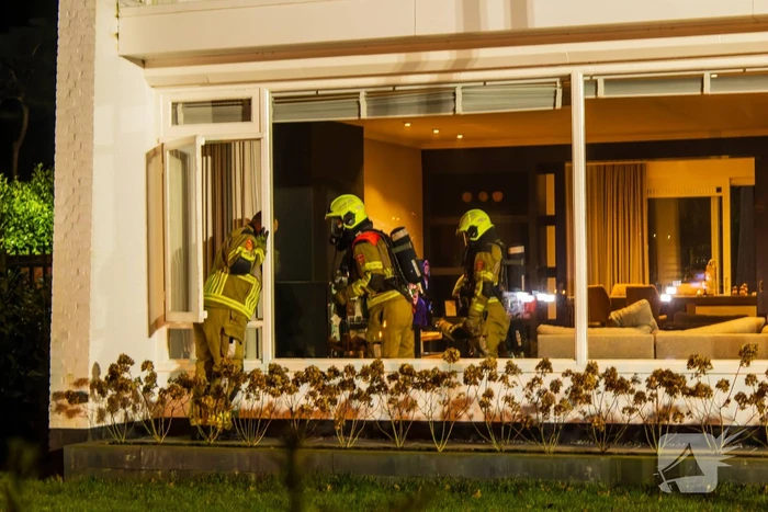 Bluswerkzaamheden rond brand in schoorsteen