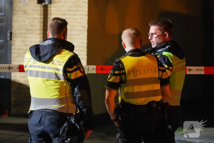 Explosie bij woonhuis, grote inzet hulpdiensten