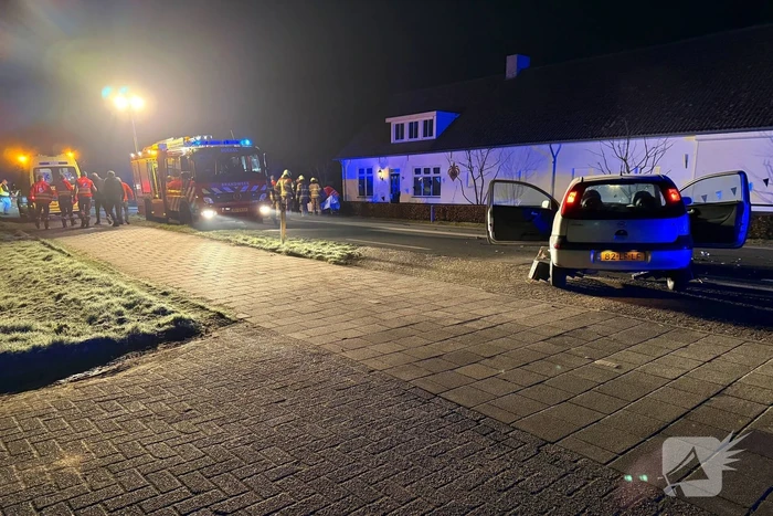 Frontale aanrijding leidt tot gewonden