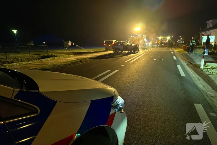 Frontale aanrijding leidt tot gewonden