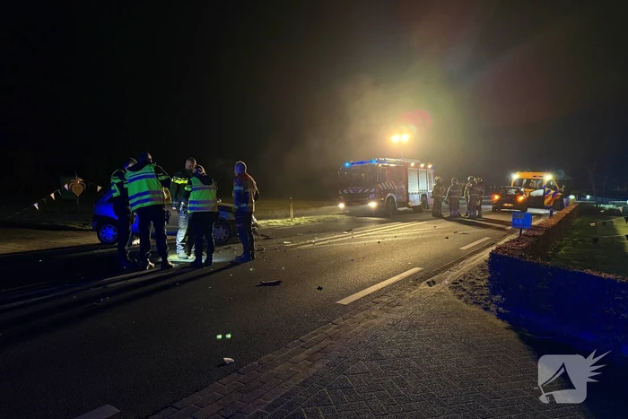 Frontale aanrijding leidt tot gewonden