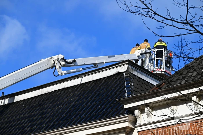 Brandweer en politie doen onderzoek