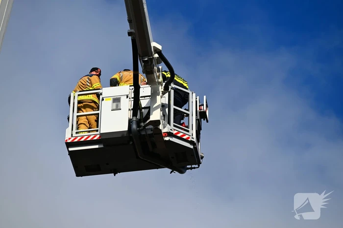 Brandweer en politie doen onderzoek