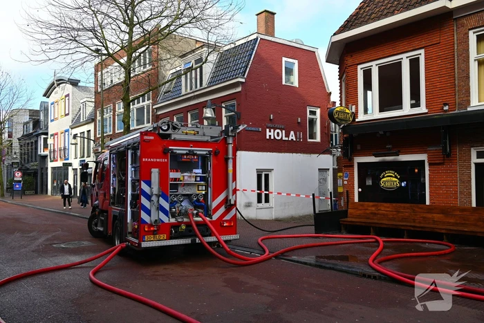 Brandweer en politie doen onderzoek