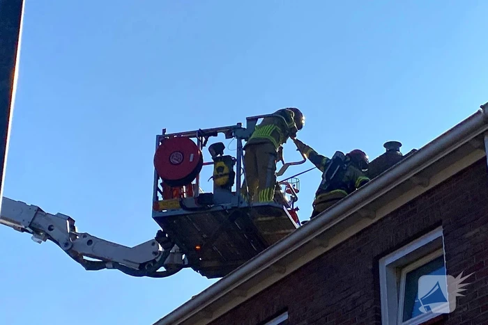 Brand in woning zorgt voor rookontwikkeling