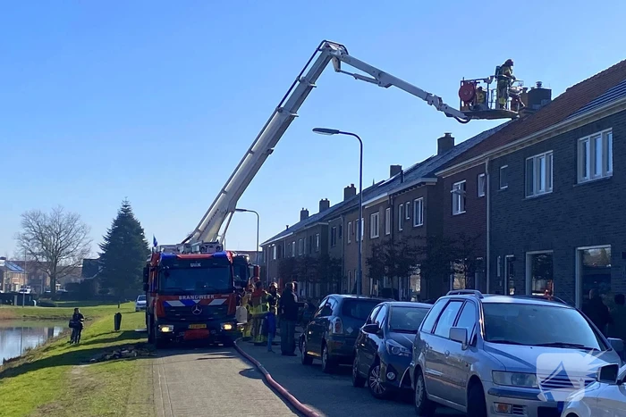 Brand in woning zorgt voor rookontwikkeling