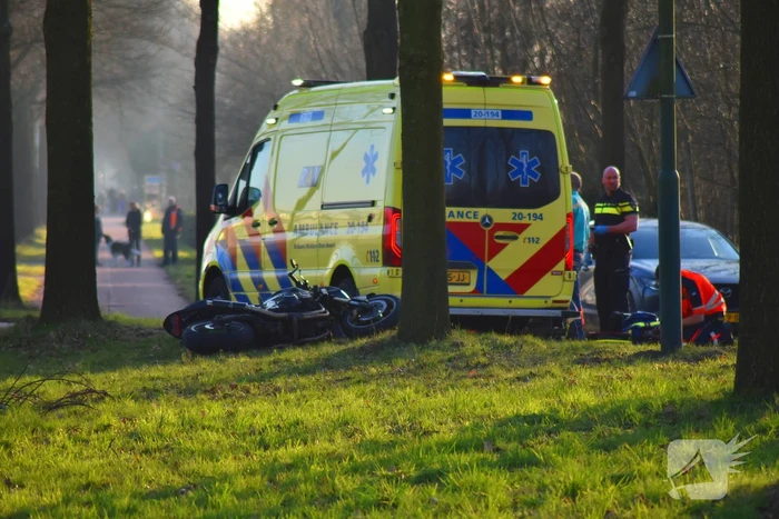 Motorrijder zwaargewond na ongeval