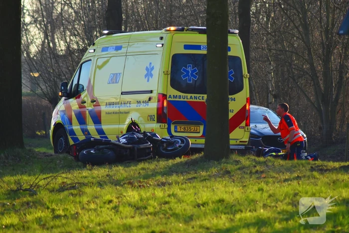 Motorrijder zwaargewond na ongeval