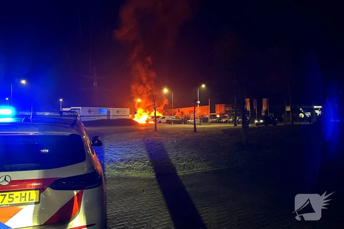 brand vluchtoord uden