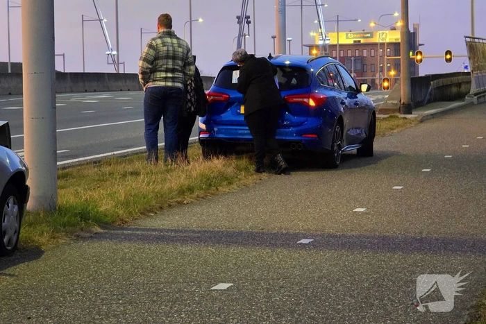 Kop-staartbotsing door overstekende voetganger