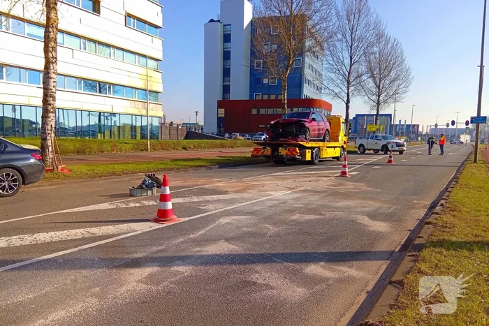 Flinke schade na botsing tijdens keer actie