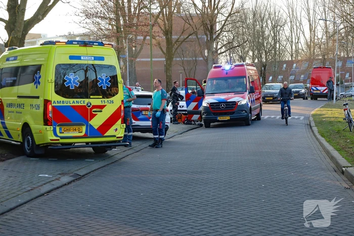 Kind in het water gered door omstanders