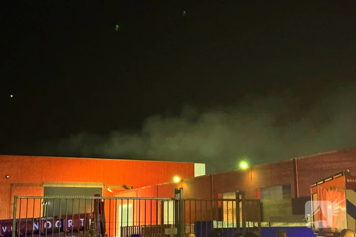 Flinke rookontwikkeling door brand bij afvalverwerkingsbedrijf