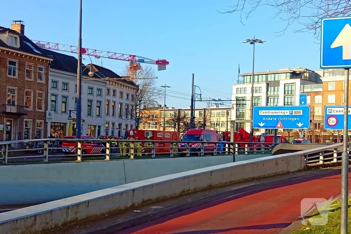 Zeer grote brand, meerdere panden en woningen getroffen
