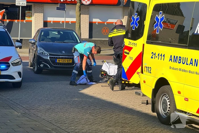 Voetganger gewond bij aanrijding met automobilist