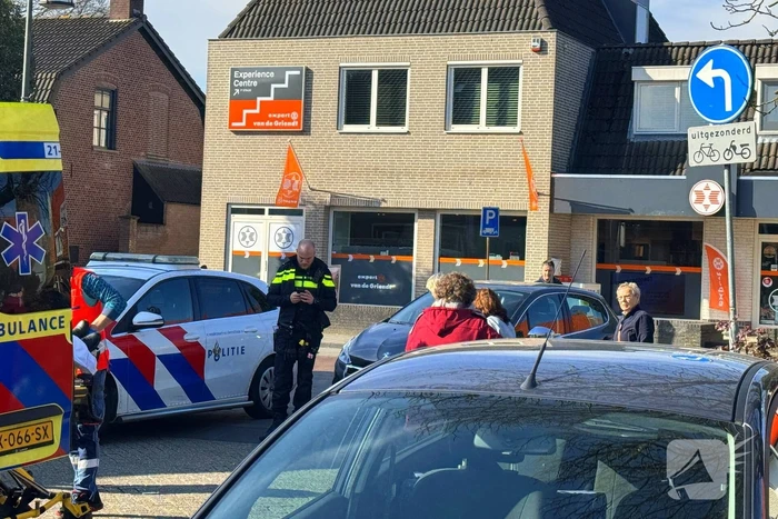 Voetganger gewond bij aanrijding met automobilist
