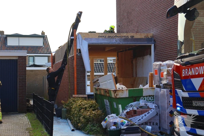 Brandweer ingezet voor brand in spouwmuur
