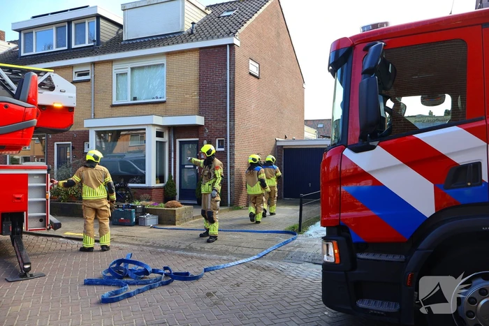 Brandweer ingezet voor brand in spouwmuur