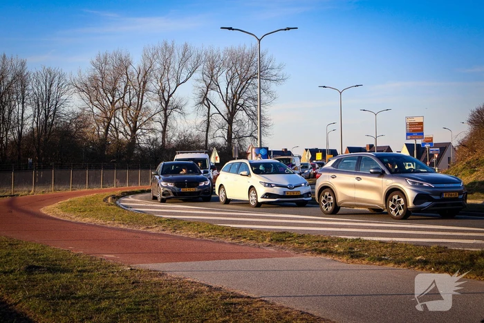 Scooterrijder gewond bij aanrijding door automobilist