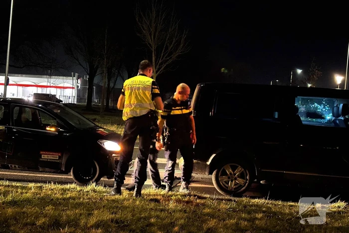 Kop-staart aanrijding voor verkeerlichten