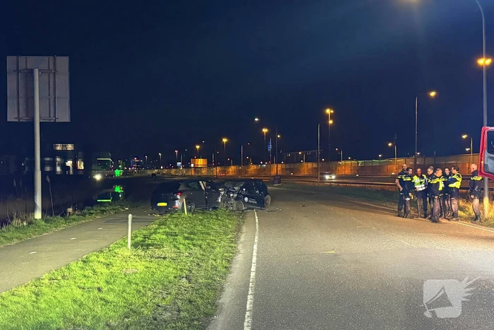 Dode en zwaargewonden bij frontale aanrijding