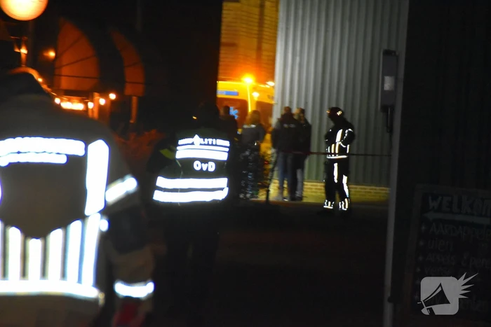 Tiener overleden na val uit hoogwerker