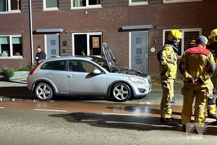 Brand in motorcompartiment tijdens rit