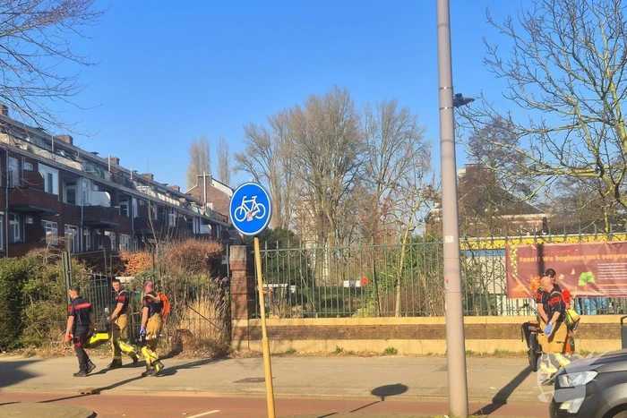 Brandweer bevrijdt Kind uit speeltoestel